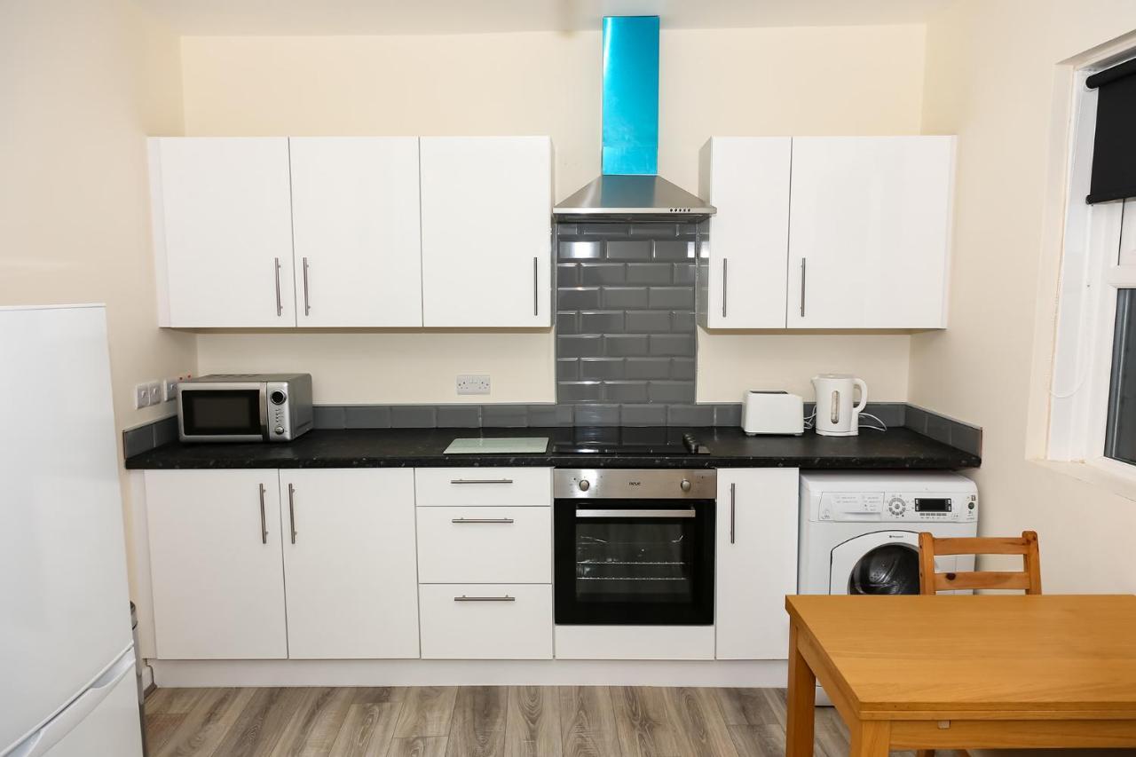 صندرلاند Alexander Apartments Rooms 1 المظهر الخارجي الصورة